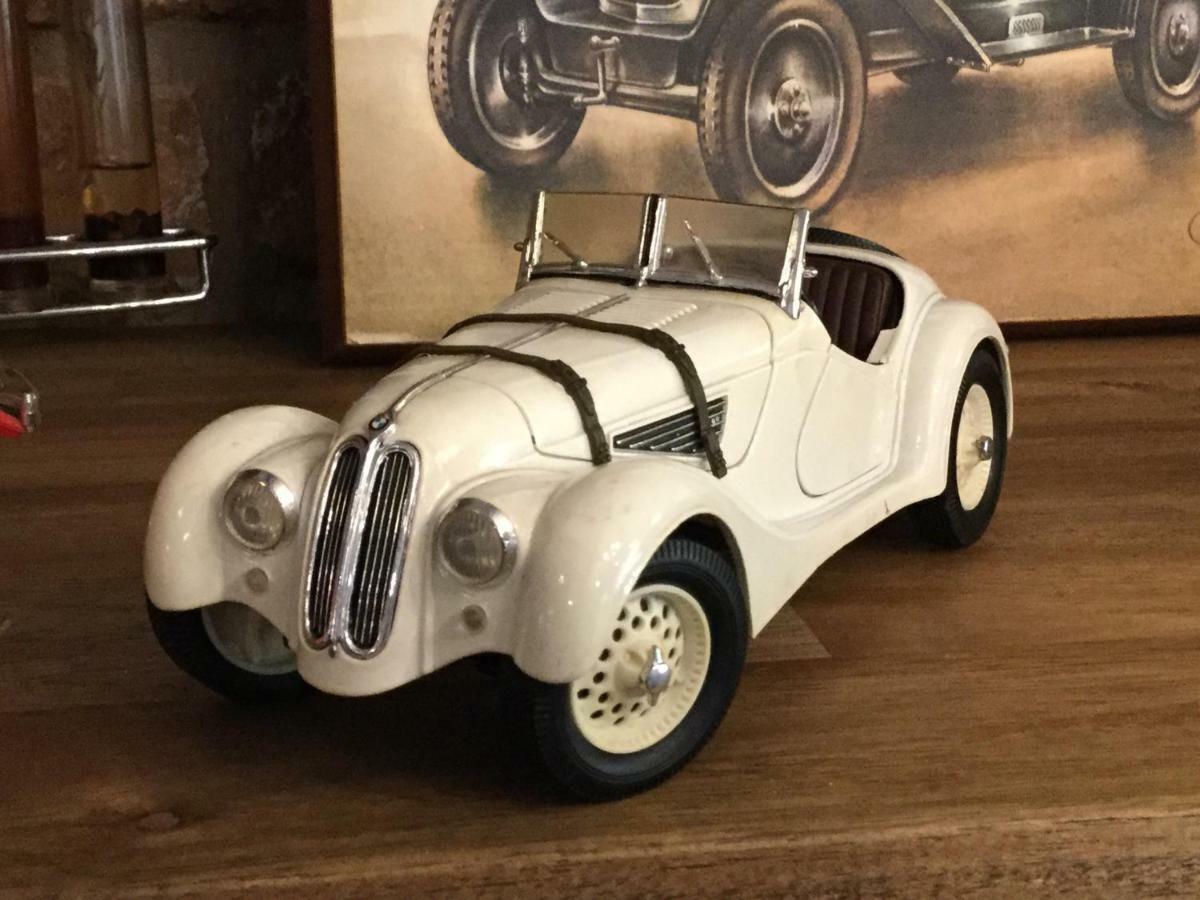 Old'S Car Zimmer & Apartment Vermietung Velden am Woerthersee Ngoại thất bức ảnh